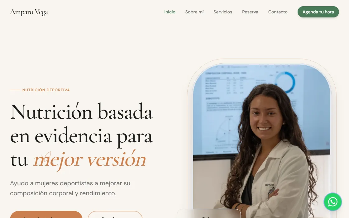 Portada del sitio de Amparo Vega en computador